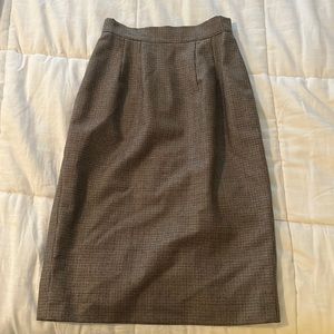 BROOKS BROTHERS PENCIL SKIRT